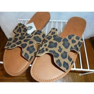 Women's Leopard print sandals Size 7